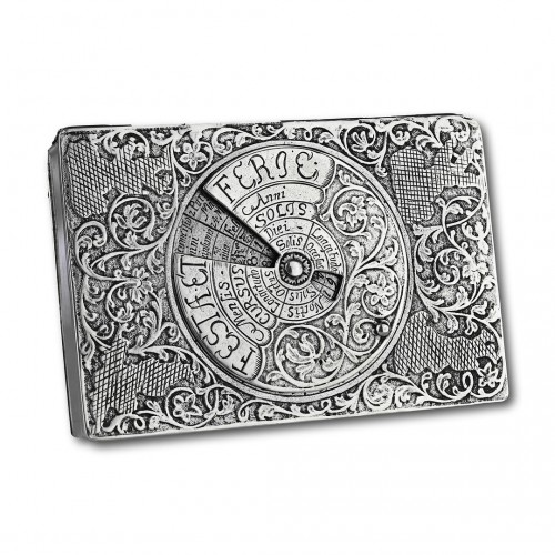 Collectibles  - Silver perpetual calendar snuff box