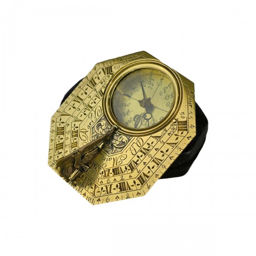 Brass pocket sundial and compass by ‘P . Le Maire, Paris’