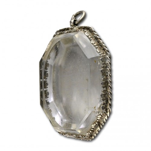 Silver mounted glass pendant - 