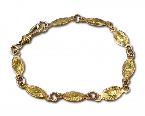 19th century - Vari-coloured, high carat gold bracelet