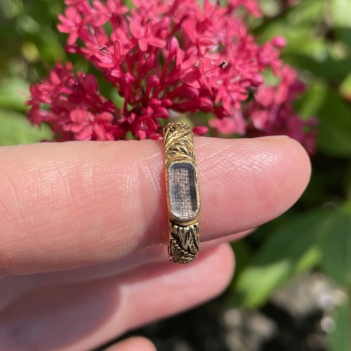 Antiquités - Stuart crystal mourning ring