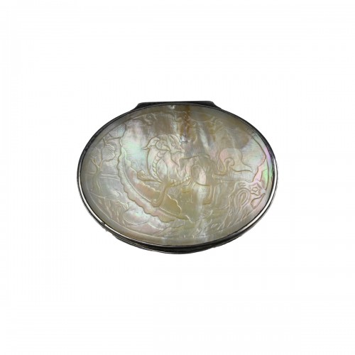 Silver and mother of pearl snuff box