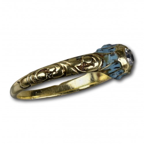  - Blue enamelled gold and diamond ring