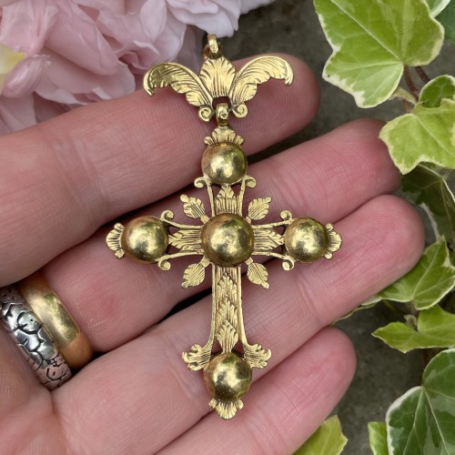  - Table cut diamond cross pendant