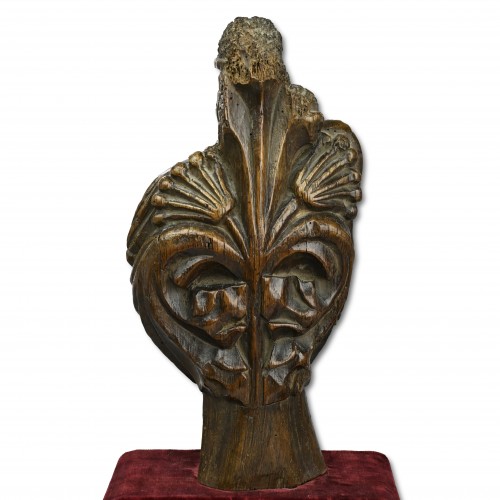 Medieval bench end finial of an elephant and castle - Curiosities Style 