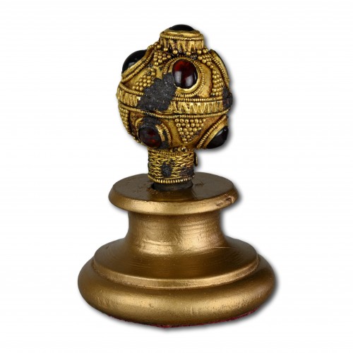  - Merovingian gold and garnet finial, 7th century AD