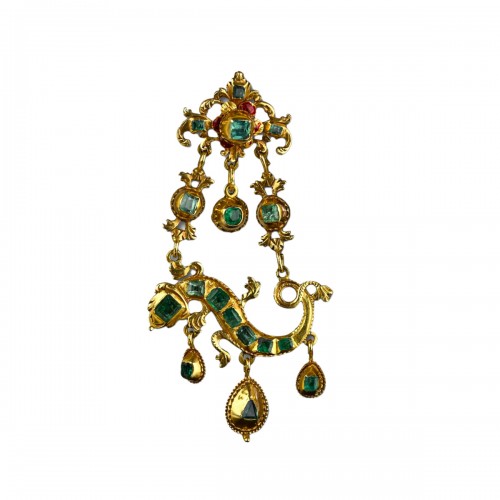 Emerald salamander pendant. Iberian or Spanish Colonial, 17th - 18th centur