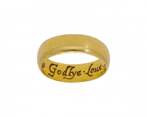 Gold posy ring ‘Godlye . love . will . not . remove’