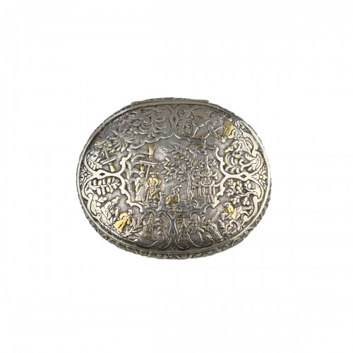 Early 18th century Partially fire gilt silver snuff box