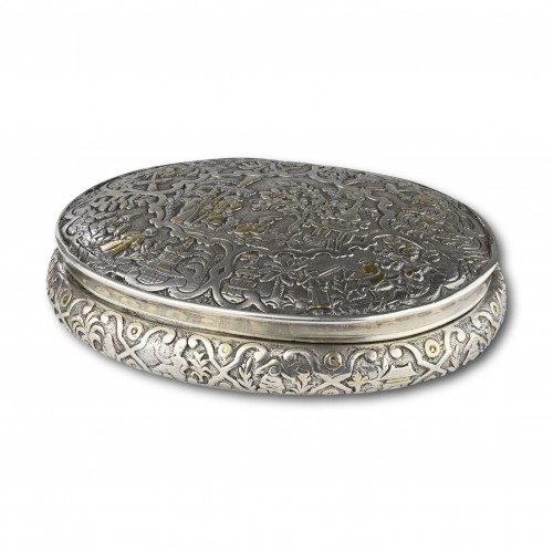 Antiquités - Early 18th century Partially fire gilt silver snuff box