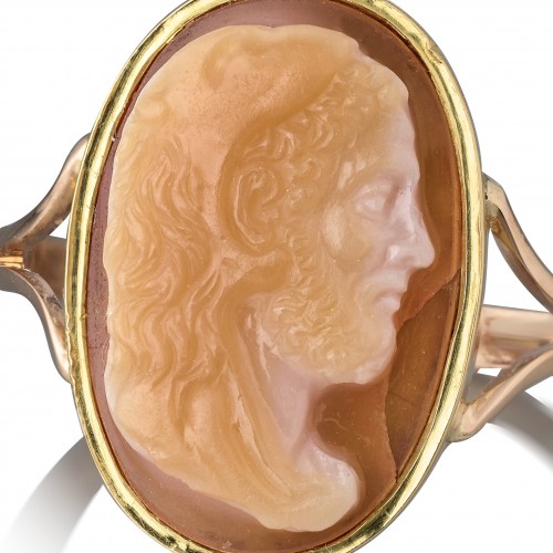 Bijouterie, Joaillerie  - Bague en or avec un camée de l'empereur romain Commode sous les traits d'Hercule.