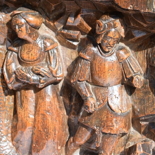 Oak relief of Saint Longinus and the Virgin - Religious Antiques Style 