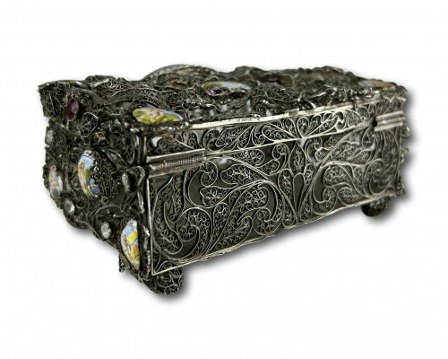 Silver filigree and enamel betrothal casket, Augsburg early 18th century. - 