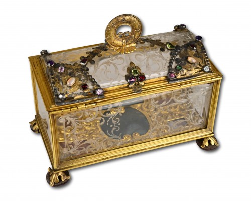 Coffret en cristal de roche et bronze doré attribué à l'atelier de Giovanni Battista Metellino. - 