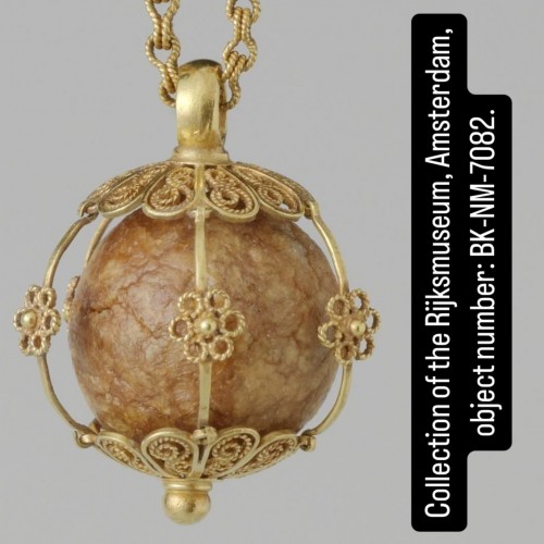 Bijouterie, Joaillerie  - Pendentif en pierre de bézoard en filigrane d'or. Hollandais ou colonies hollandaises