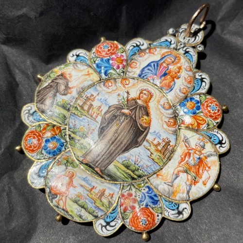 Large gold and enamel pendant 17th century - 