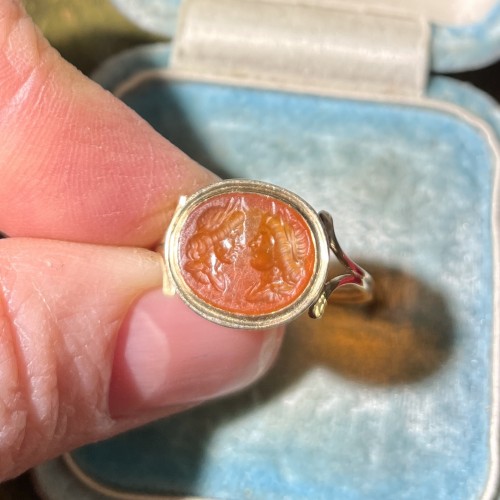  - Late 19th century Gold ring with an Ancient Roman carnelian marriage gem