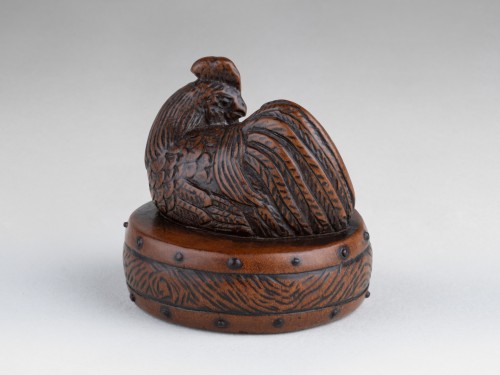  - Netsuke by Tametaka. A wood model depicting a rooster