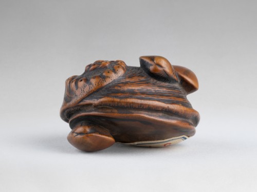 XVIIIe siècle - Netsuke par Tomonobu – Coquillages Palourdes sur un ormeau, Japon Edo