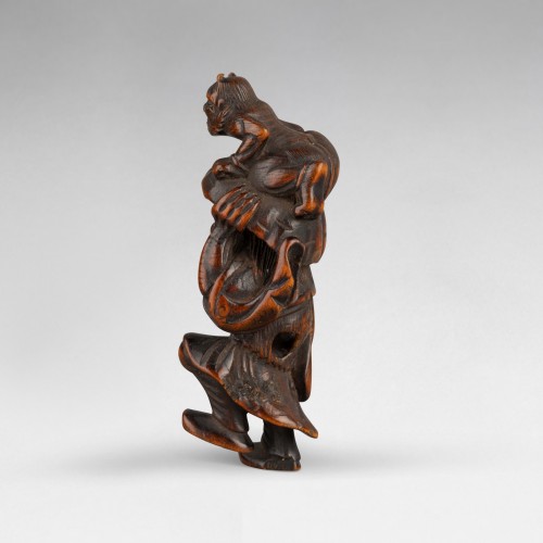 Asian Works of Art  - Boxwood Netsuke Representing Shoki And Oni,  Japan Edo