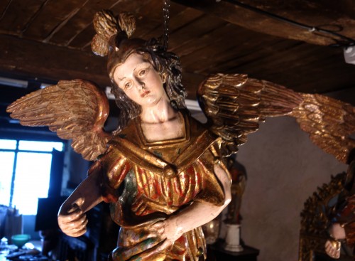  - Pair of hanging angels in polychrome and gilded wood
