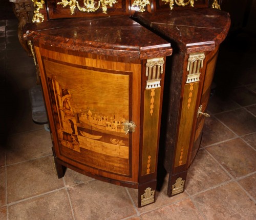 Antiquités - Pair of corner cabinets with architectural scenes, stamped Caumont