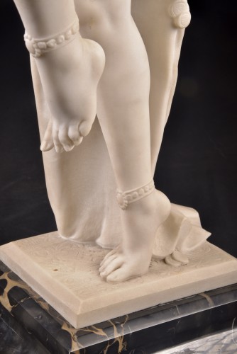 Grande danseuse en marbre de Carrare, Art Déco, - Alberto Saccardi (1883-1956) - Art Déco