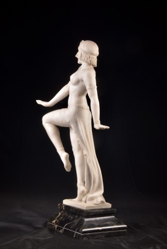 Antiquités - large  Dancer In Carrara Marble, Art Deco, - Alberto Saccardi (1883-1956)