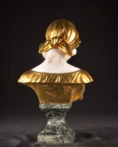 A  Bronze And Alabaster Bust Signed Raphaël - Art nouveau