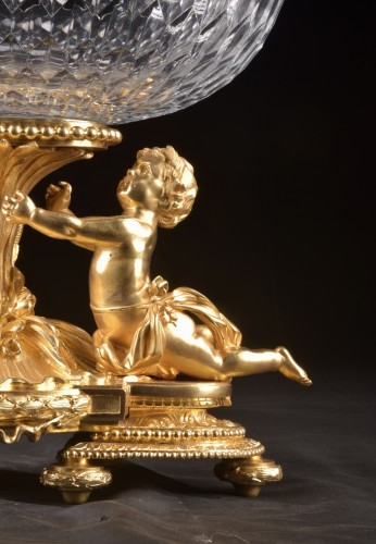 Objet de décoration Cassolettes, coupe et vase - Centre de table Napoléon III en bronze doré et cristal de Baccarat