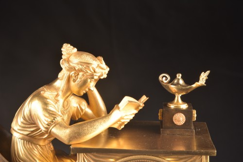 Horology  - La Lectura, A French Empire Mantel Clock In Gilded Bronze, Ca. 1800