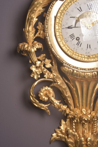 Antiquités - Large late 19th century cartel clock