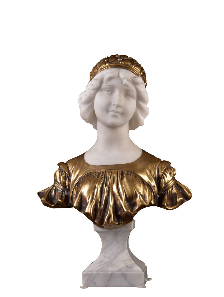 Mid-Century Modern Sculpture Bust of a Young Girl