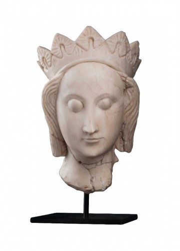 A 15th century Nottingham alabaster head of a Virgin