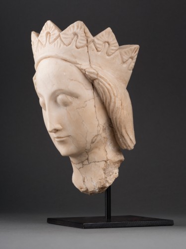 Antiquités - A 15th century Nottingham alabaster head of a Virgin