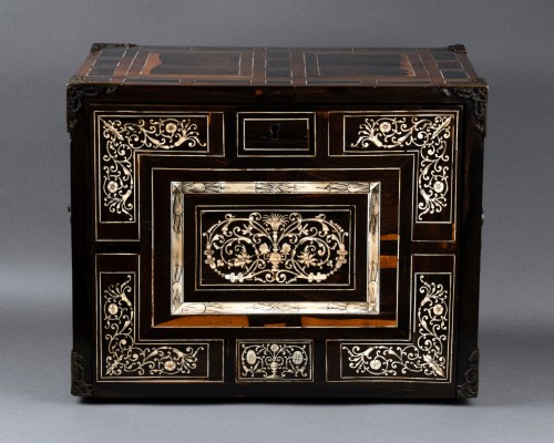 Furniture  - An early 17th c. Italian ebony and ivory inlaid cabinet