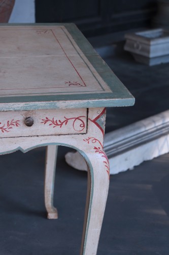 Furniture  - Lacquered table with decorations, Tuscany, 18th century