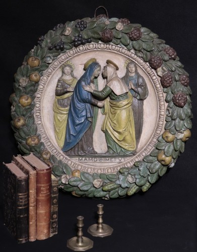 Haut-relief en terre cuite, « Madone de la Visitation », 19e siècle - Art sacré, objets religieux Style Empire