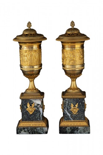 Pair Of Cassolettes In Gilded And Finely Chiseled Bronze