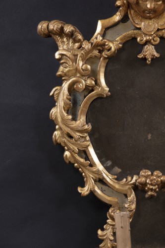 18th century - Pair Of Antique Mirrors In Carved And Gilded Wood