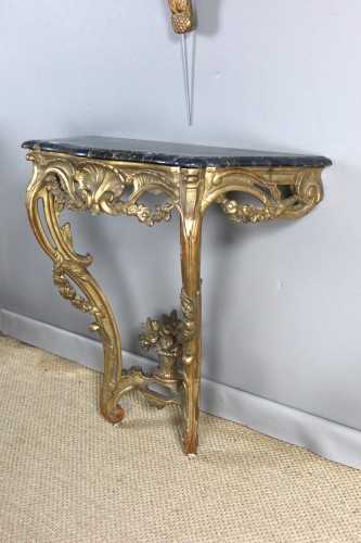 Antiquités - Console Louis XV en bois doré XVIIIe siècle