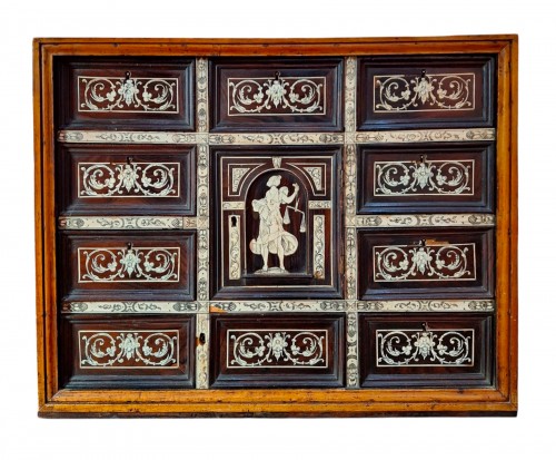 17th century Italian Cabinet