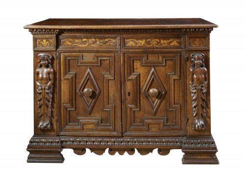 Buffet Louis XV en bois de noyer, Italie Reggio d'Émilie fin du XVIIe siècle