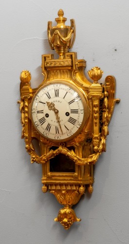 A Louis Xvi Gilt Bronze Cartel Clock - Horology Style Louis XVI