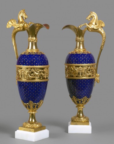 A pair of Louis XVI gilt bronze mounted blue enamel ewers - Decorative Objects Style Louis XVI