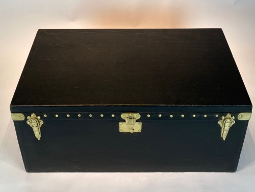 Louis Vuitton car trunk - 