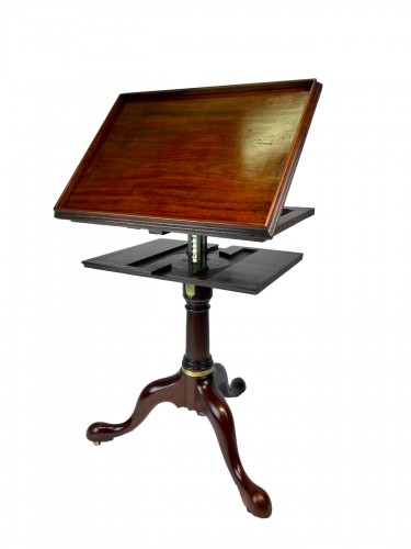 A beautiful George III Cuban mahogany library table