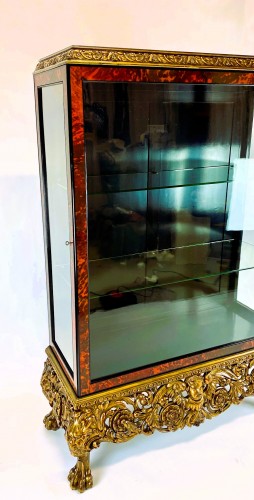 Art Déco - Maison Franck circa 1920s, tortoiseshell and gilded wood cabinet