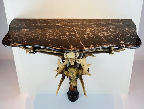 Furniture  - A 19th century Black Forest antlers console with marble top