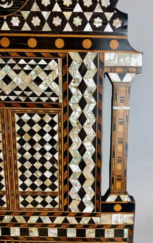 Antiquités - Pair Of 19th Century Ottoman  Wall Shelves